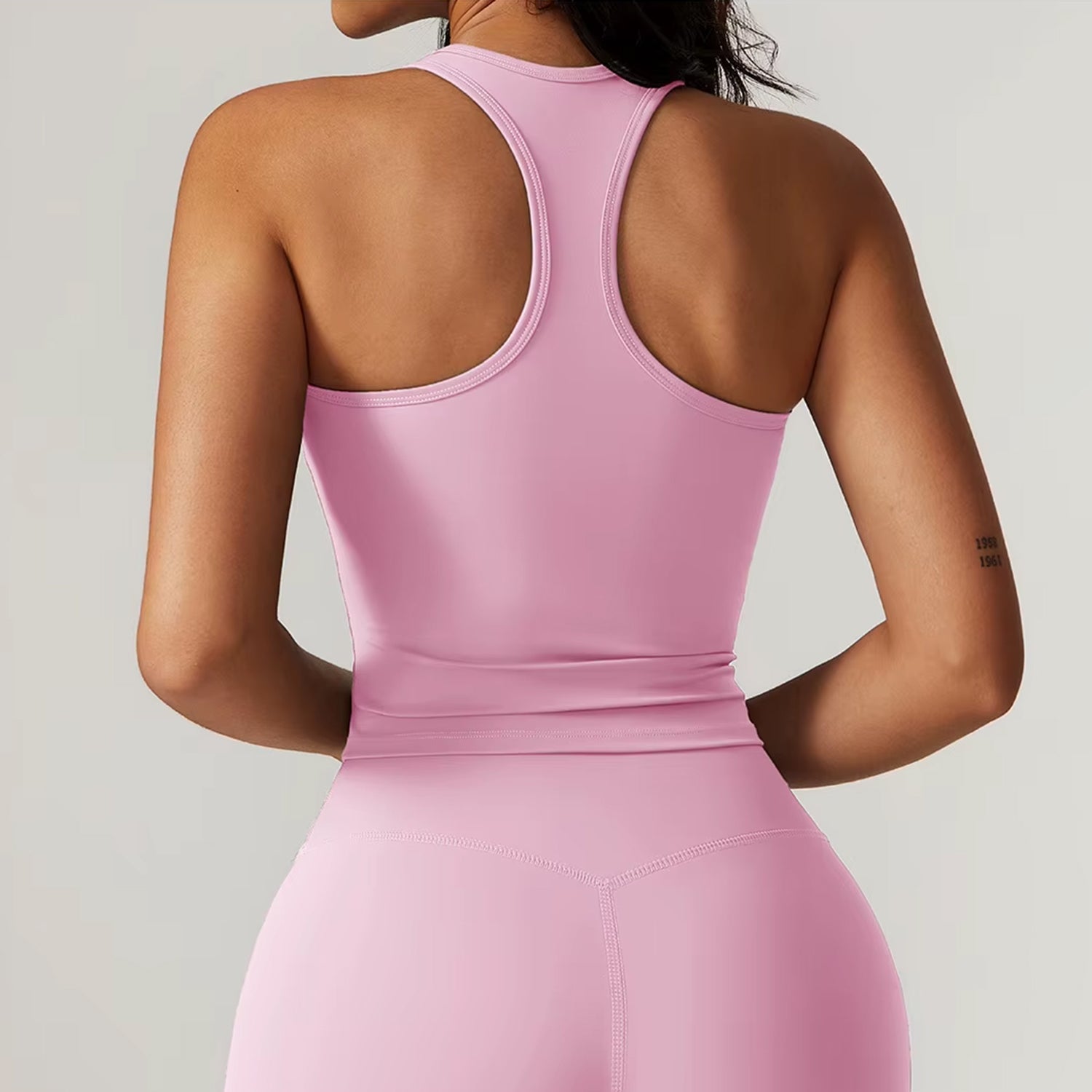 Askılı Sırt Detaylı Tank Top